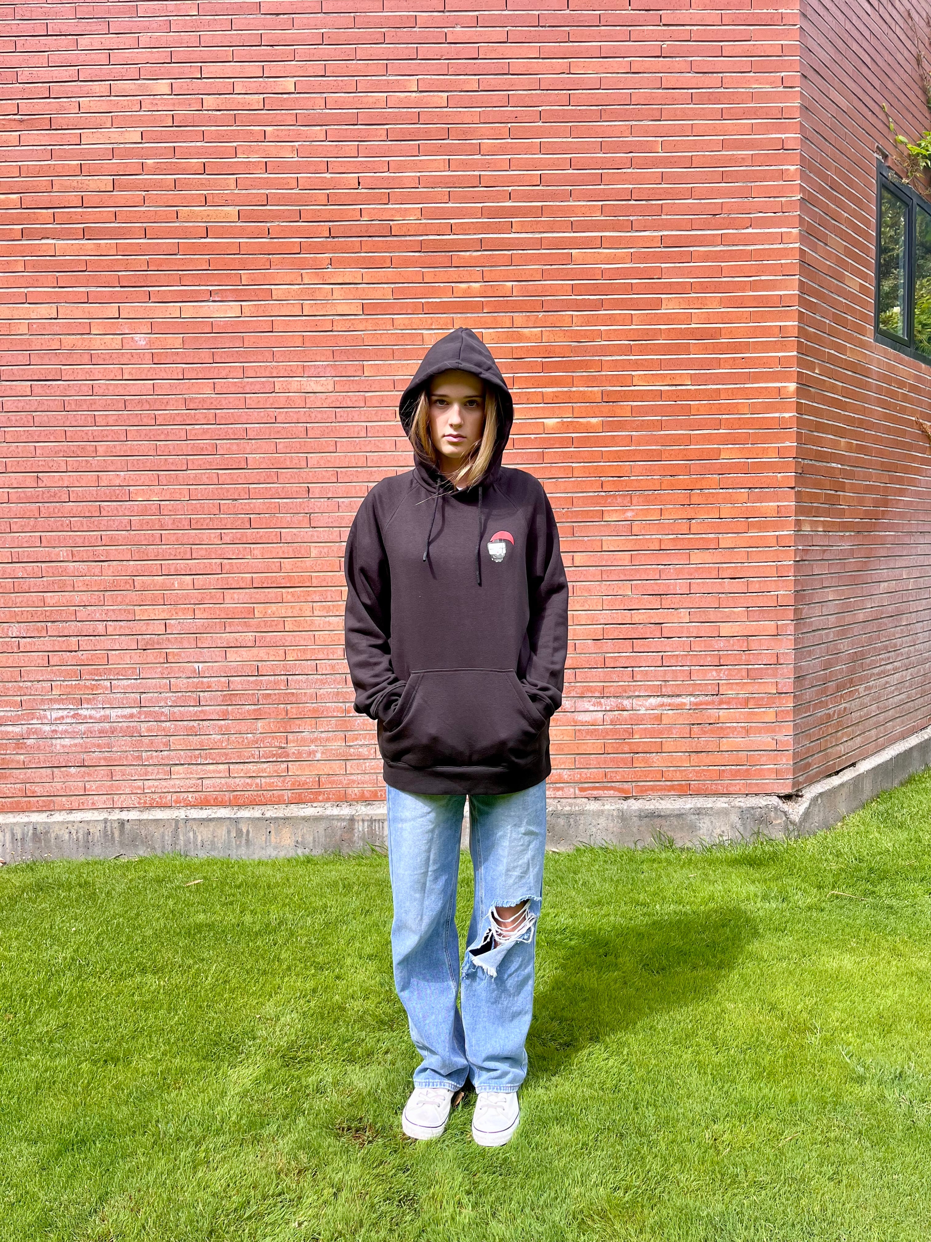 SUDADERA NEGRA #05